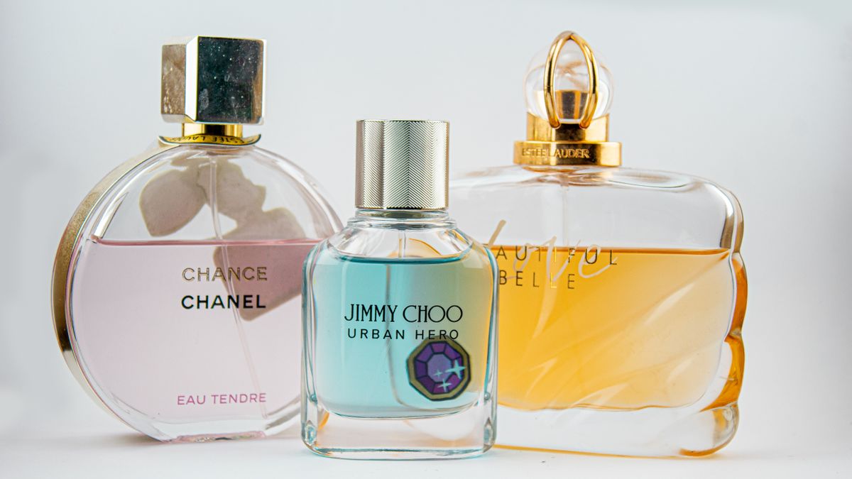 Parfum de zi sau parfum de seară: cum alegi în funcție de ocazie